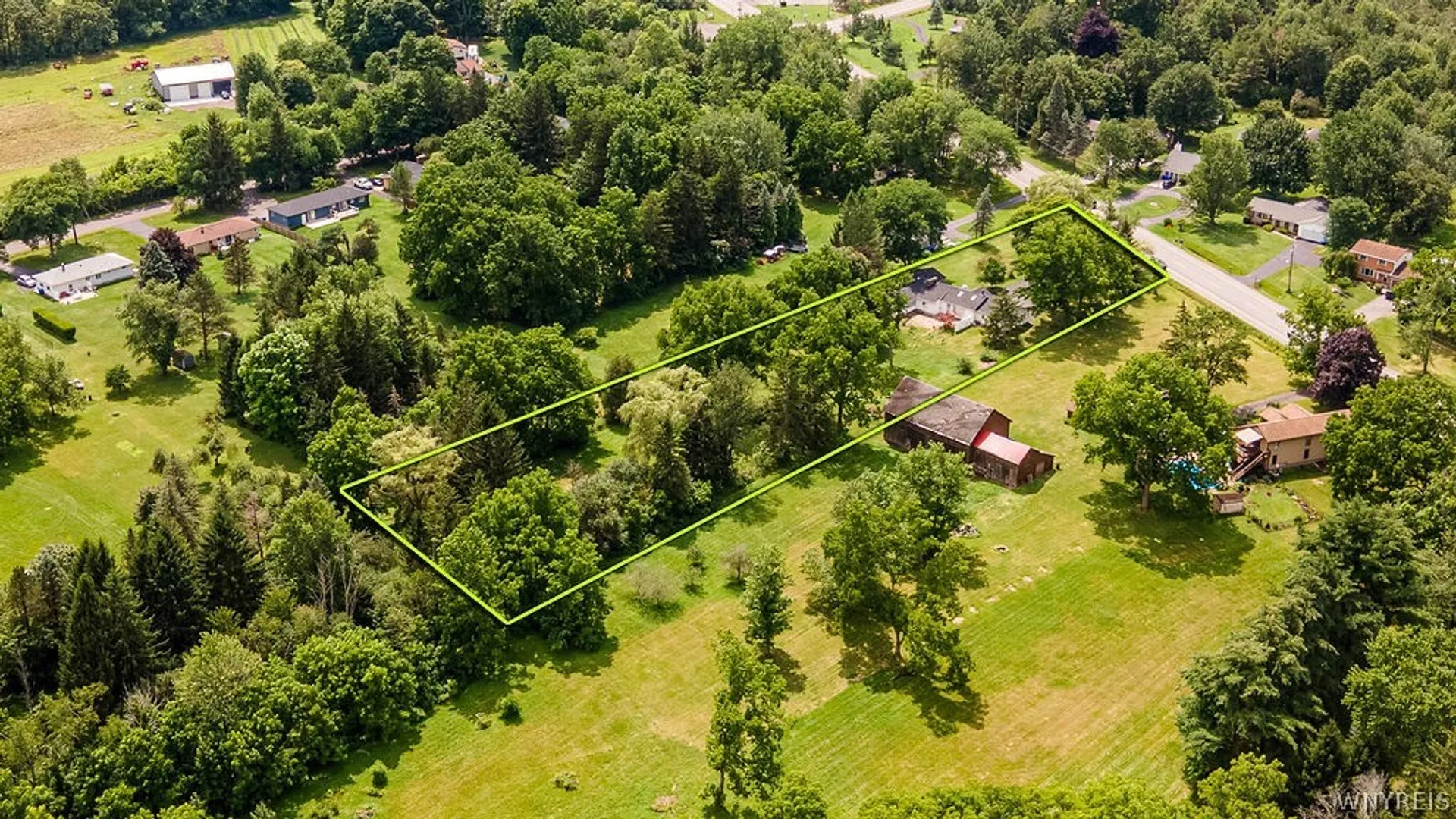 Property at 6163 Campbell Boulevard, Pendleton, NY 14094 34