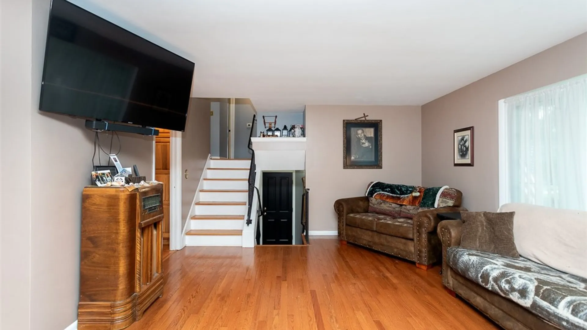 Property at 16 Westview Crescent, Geneseo, NY 14454 4