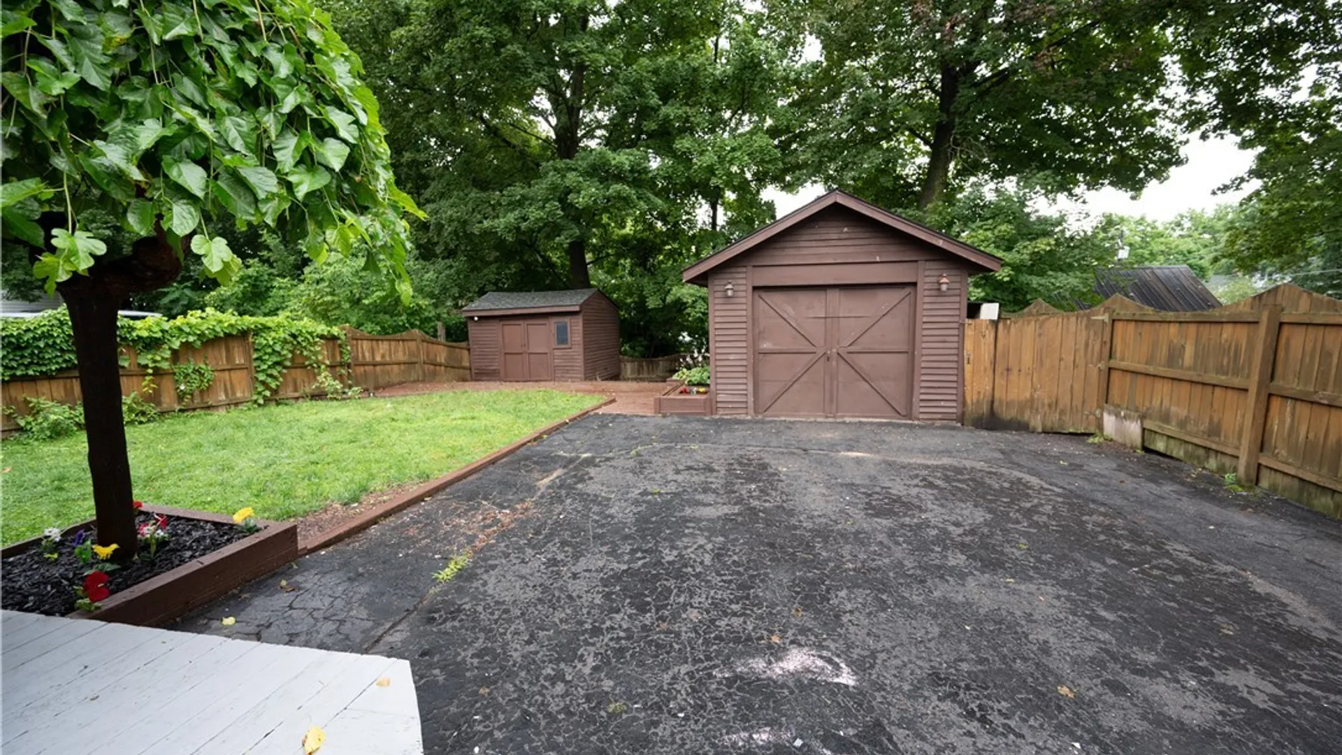 Property at 8 Huntington Place, New Hartford, NY 13413 7
