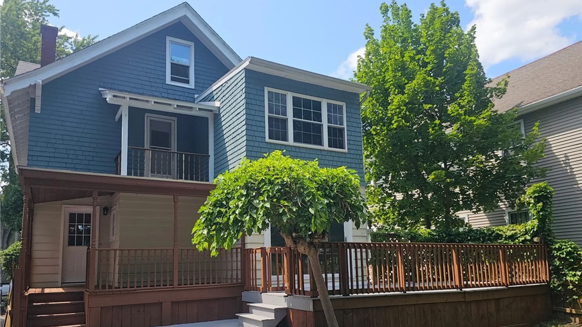 Property at 8 Huntington Place, New Hartford, NY 13413 4
