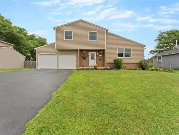 Property at 8151 Scotia Lane, Clay, NY 13090