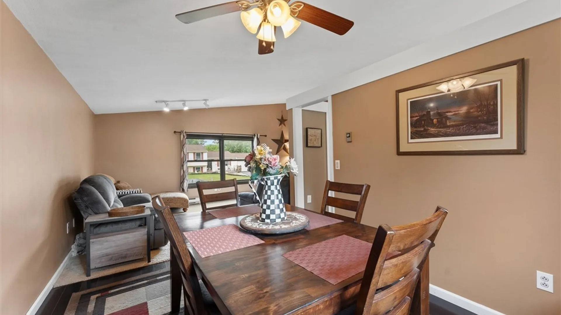Property at 8151 Scotia Lane, Clay, NY 13090 11