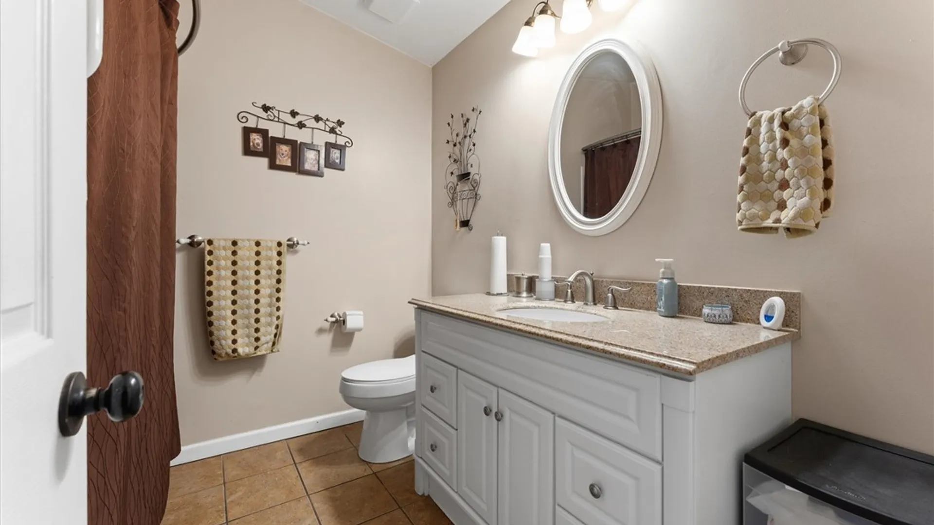 Property at 8151 Scotia Lane, Clay, NY 13090 16