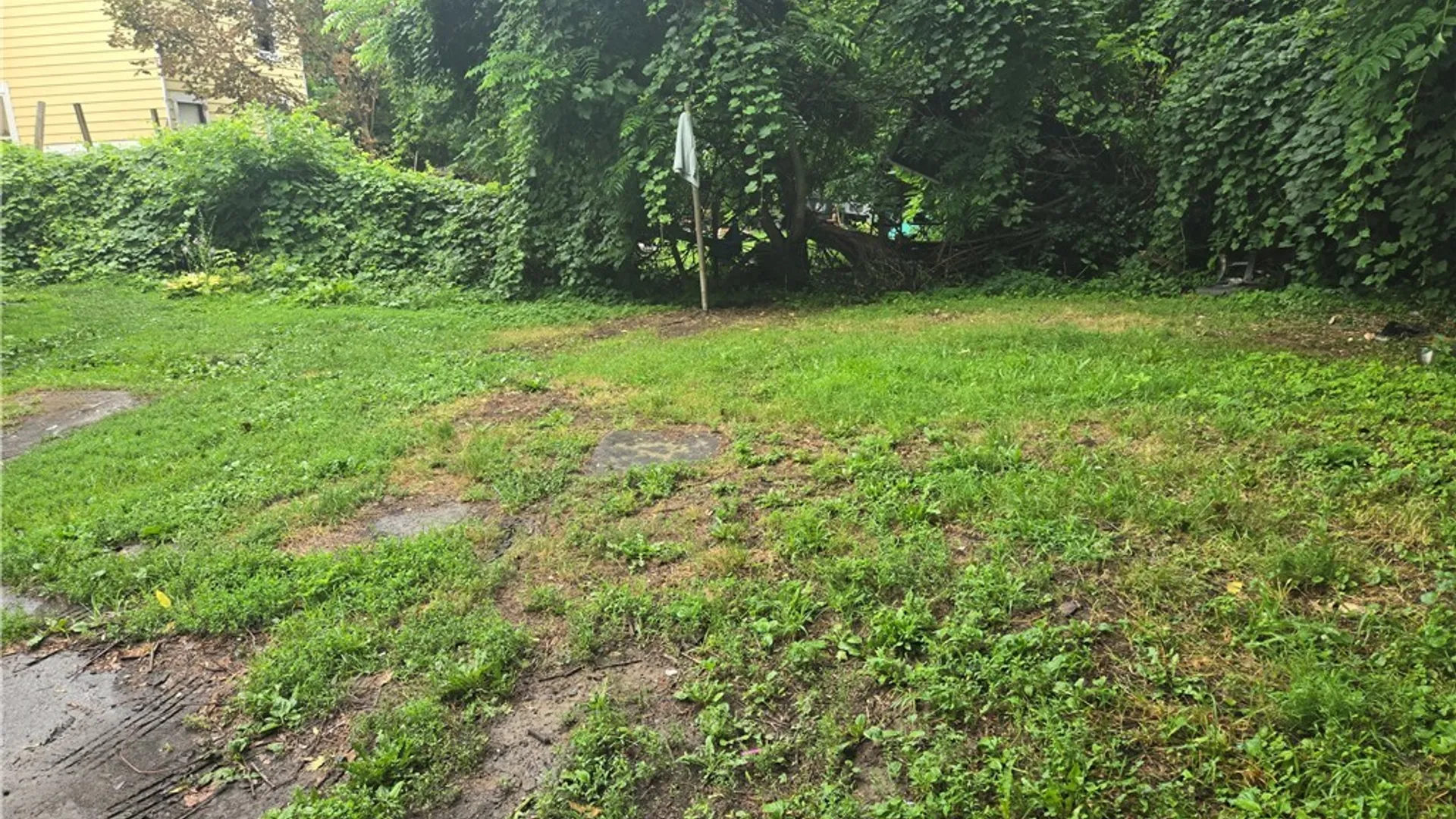 Property at 310 Kellogg Street, Syracuse, NY 13204 8