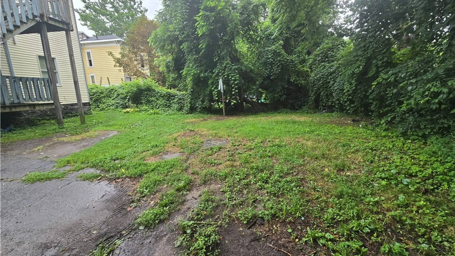 Property at 310 Kellogg Street, Syracuse, NY 13204 9