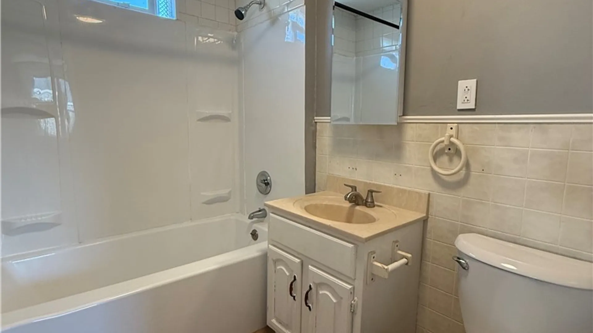 Property at 81 Roberts Avenue, Buffalo, NY 14206 6