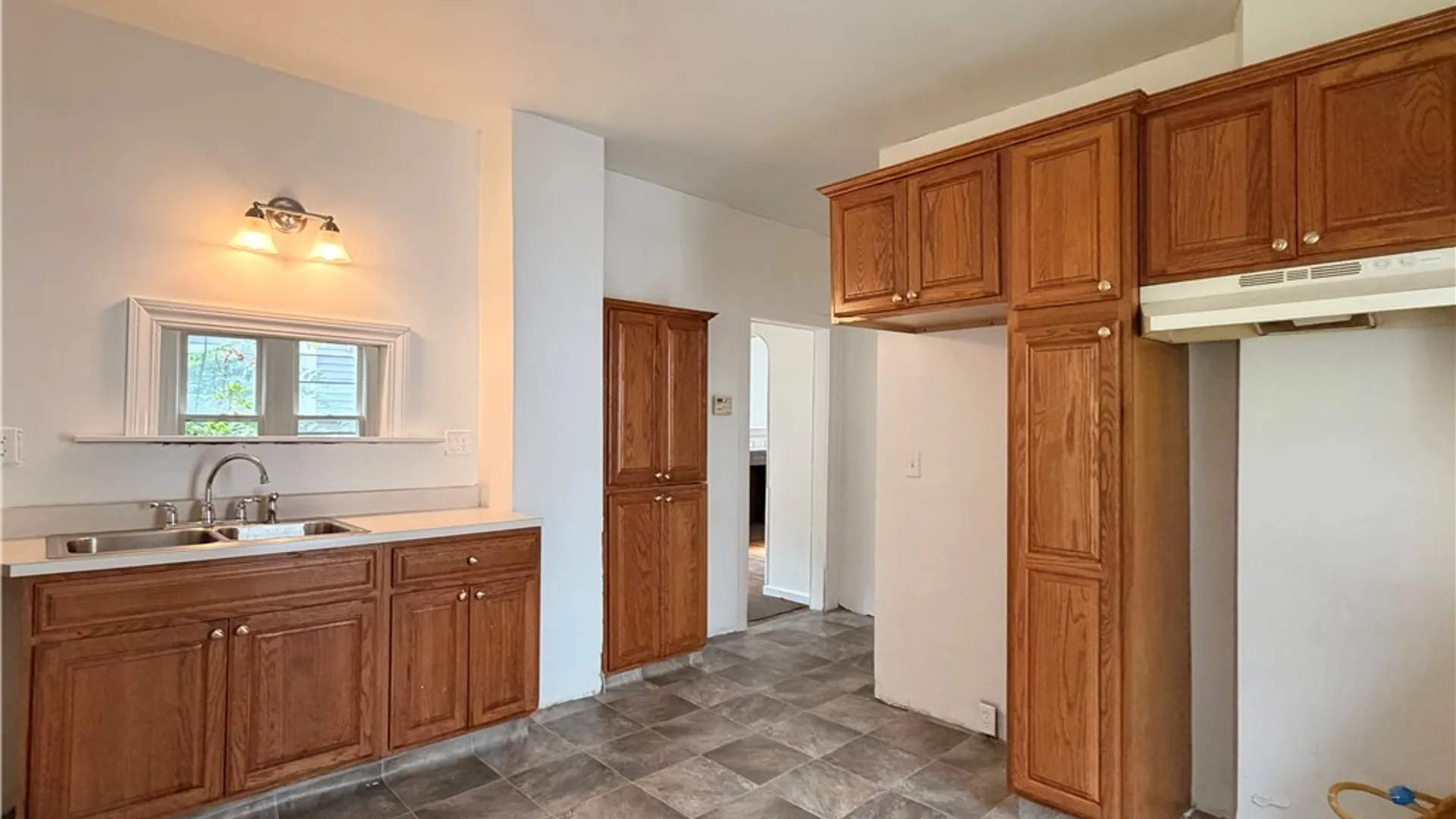 Property at 185 Arnett Boulevard, Rochester, NY 14619 6