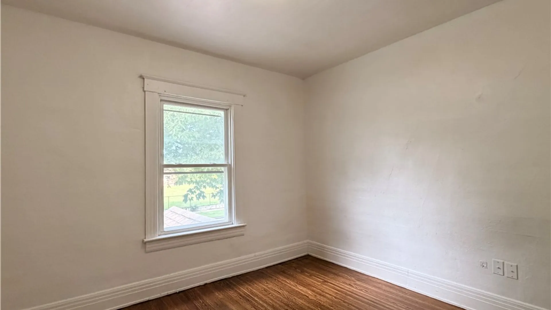 Property at 185 Arnett Boulevard, Rochester, NY 14619 11