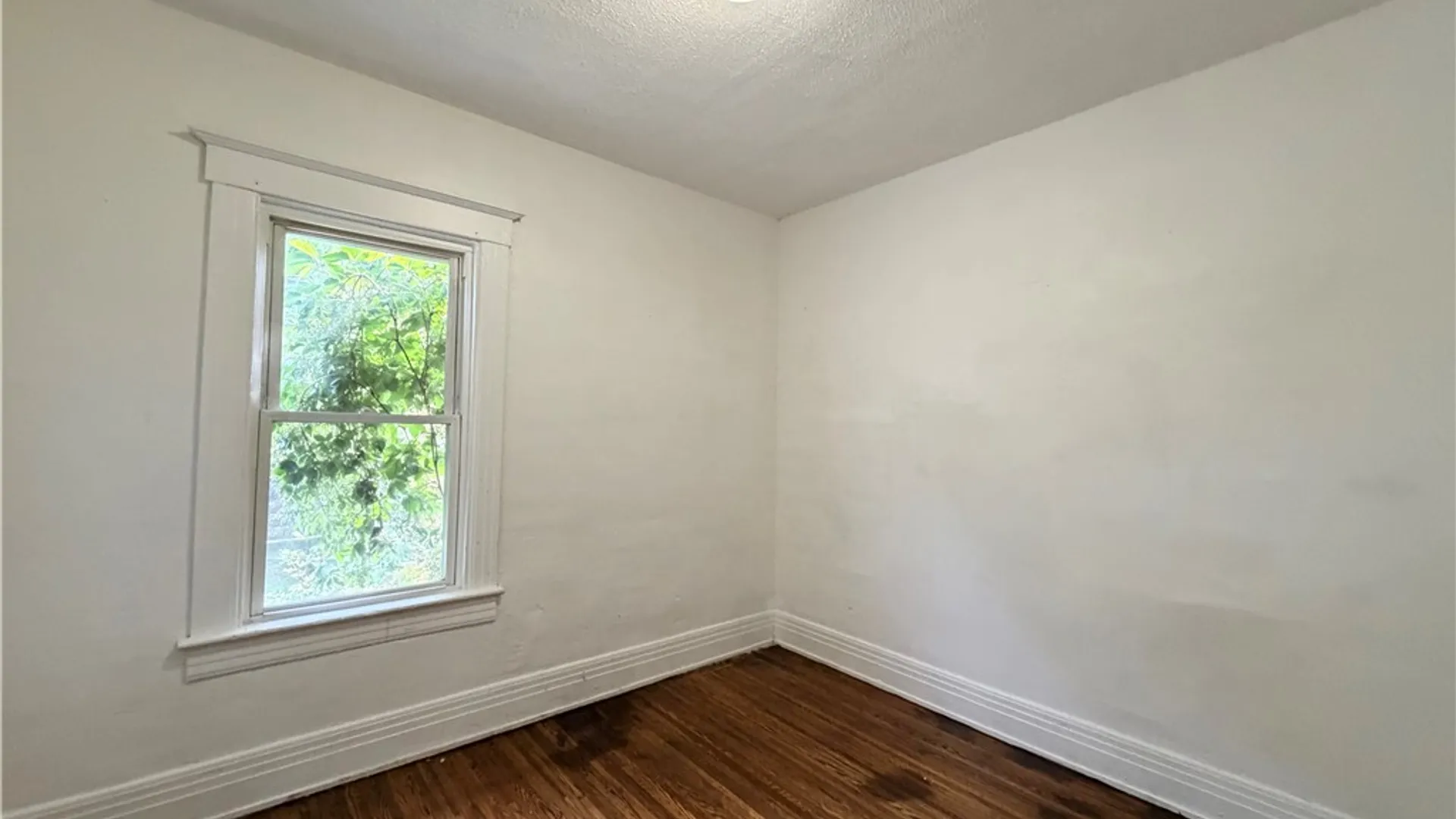 Property at 185 Arnett Boulevard, Rochester, NY 14619 14