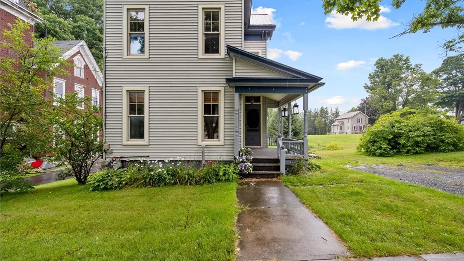 Property at 371 Putnam Street, Sangerfield, NY 13480 4