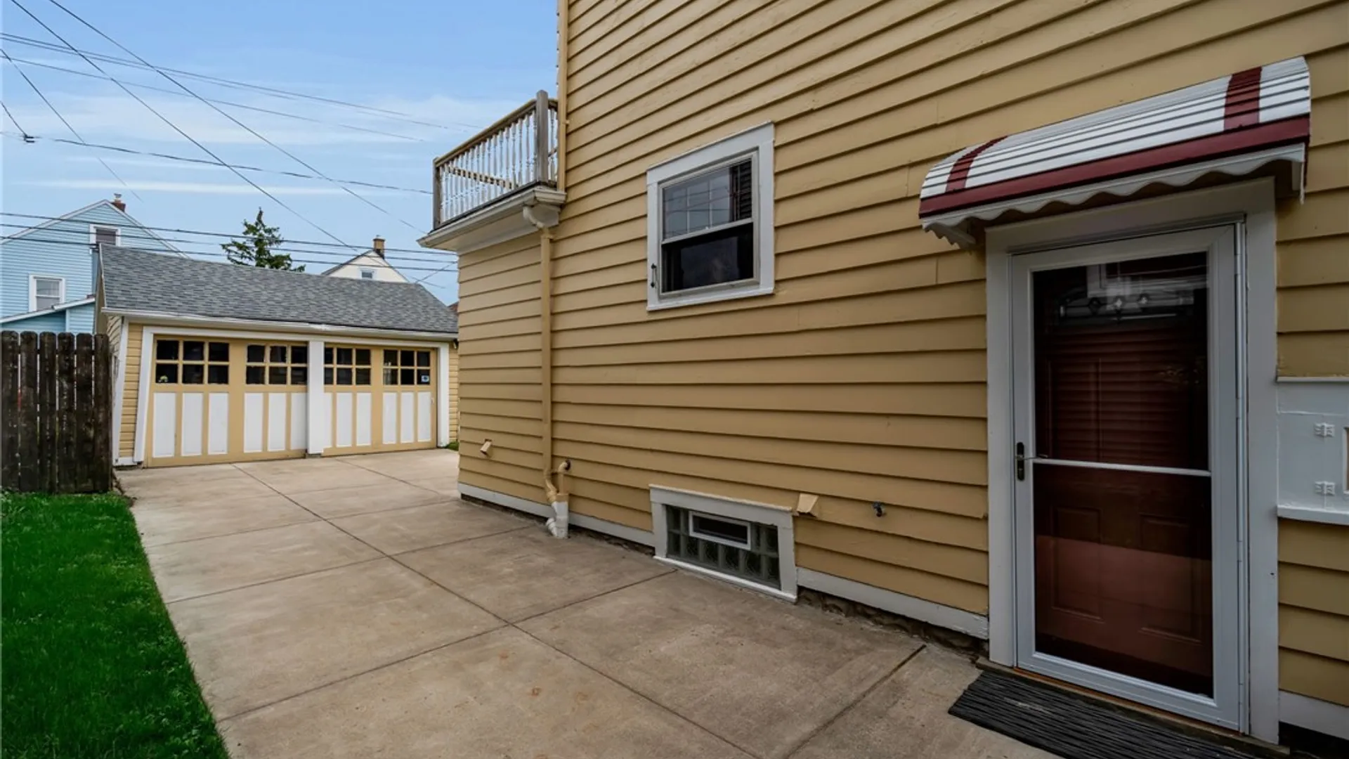 Property at 266 Knowlton Avenue, Tonawanda, NY 14217 4