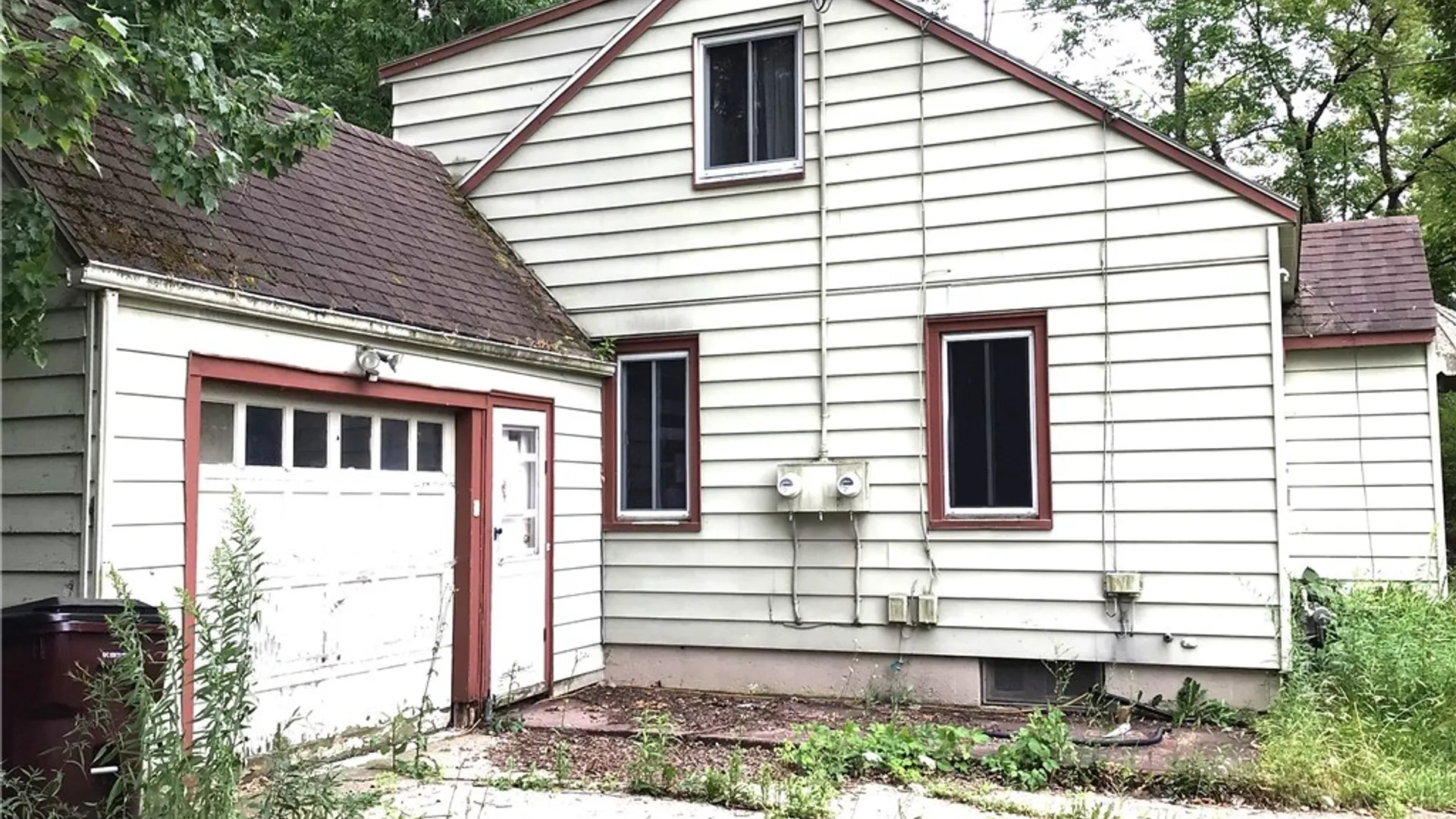 Property at 5345 Armor Duells Road, Orchard Park, NY 14127 4