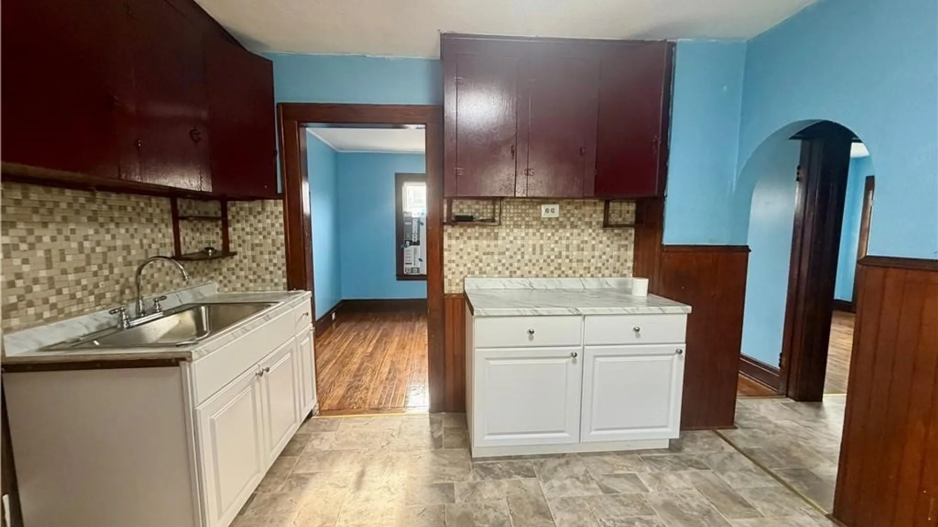 Property at 484 Dartmouth Avenue, Buffalo, NY 14215 5