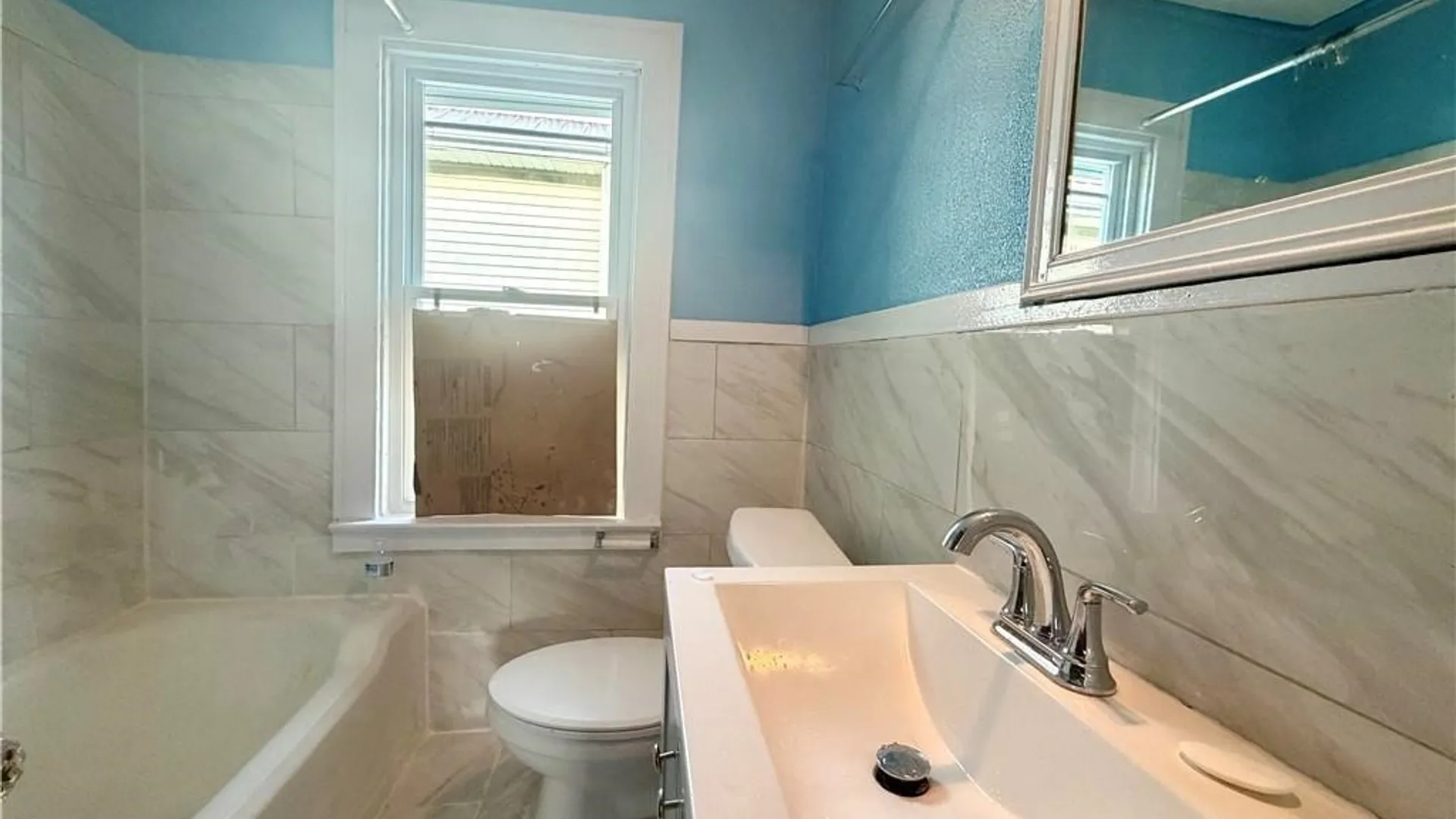 Property at 484 Dartmouth Avenue, Buffalo, NY 14215 7