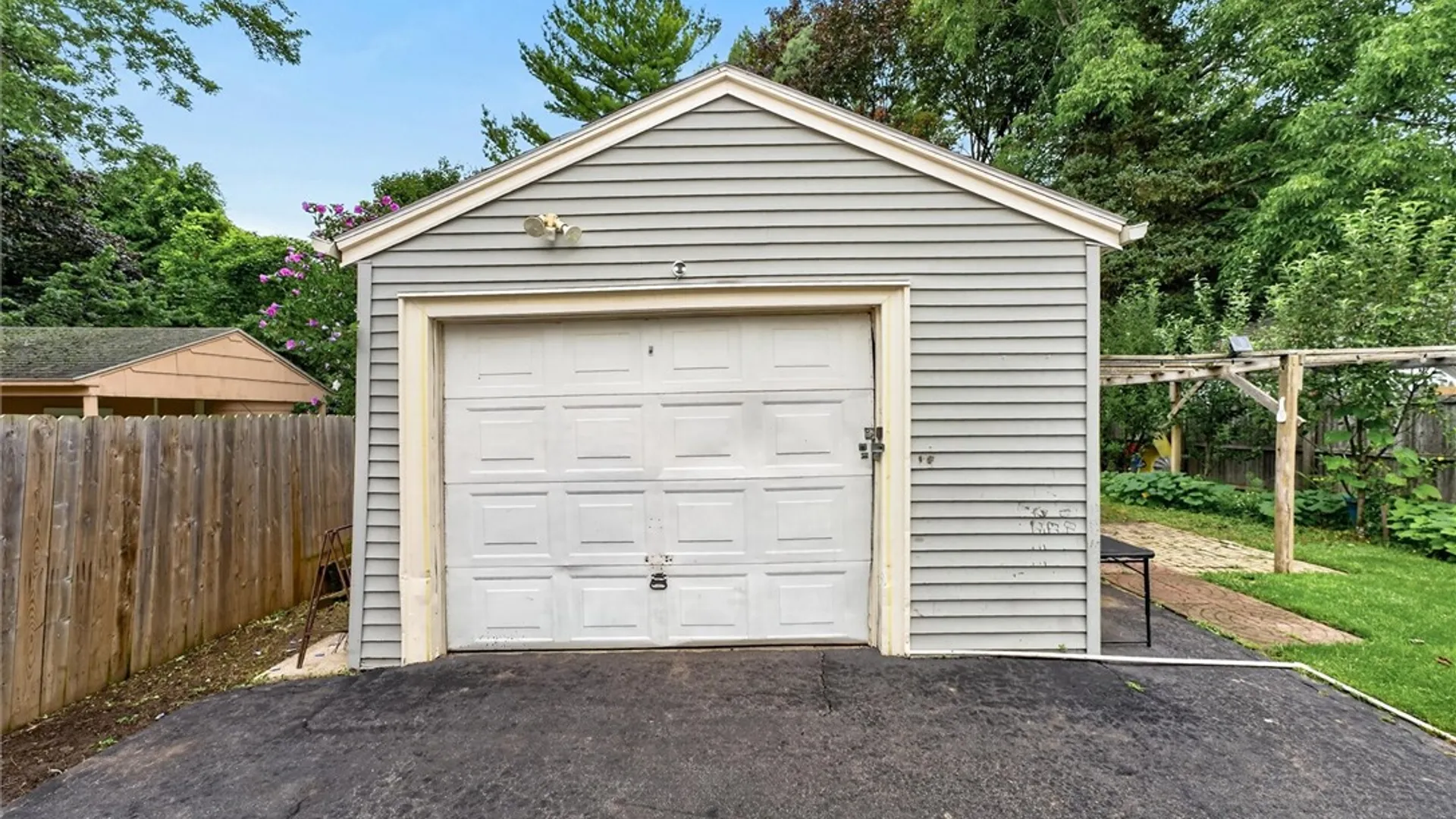 Property at 51 Brookhaven Ter Terrace, Rochester, NY 14621 5