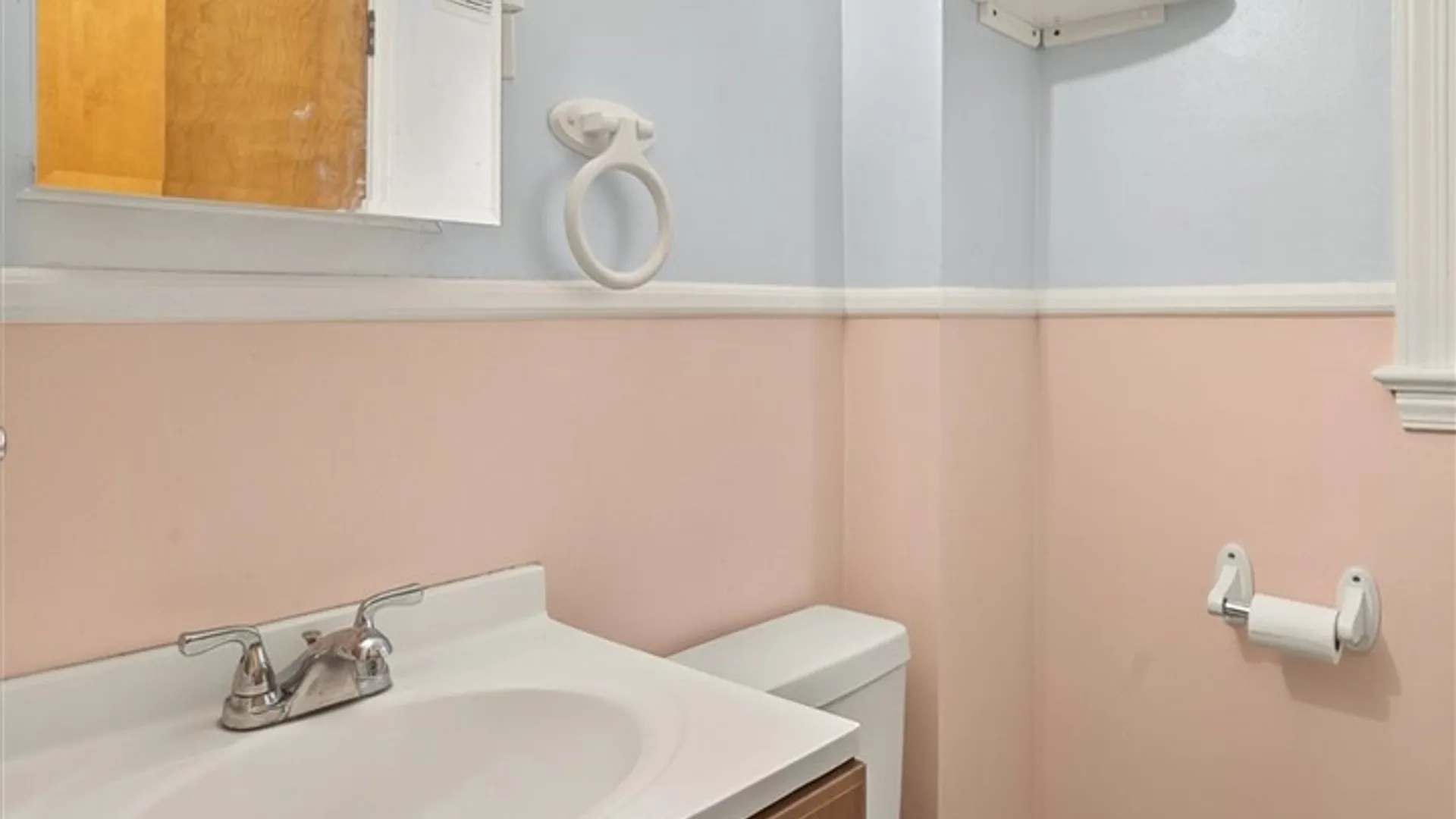 Property at 51 Brookhaven Ter Terrace, Rochester, NY 14621 19