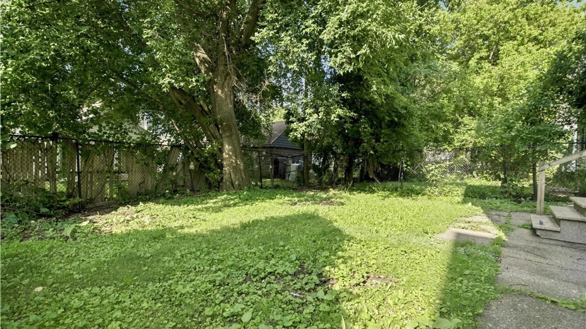 Property at 38 Fair Place, Rochester, NY 14609 33