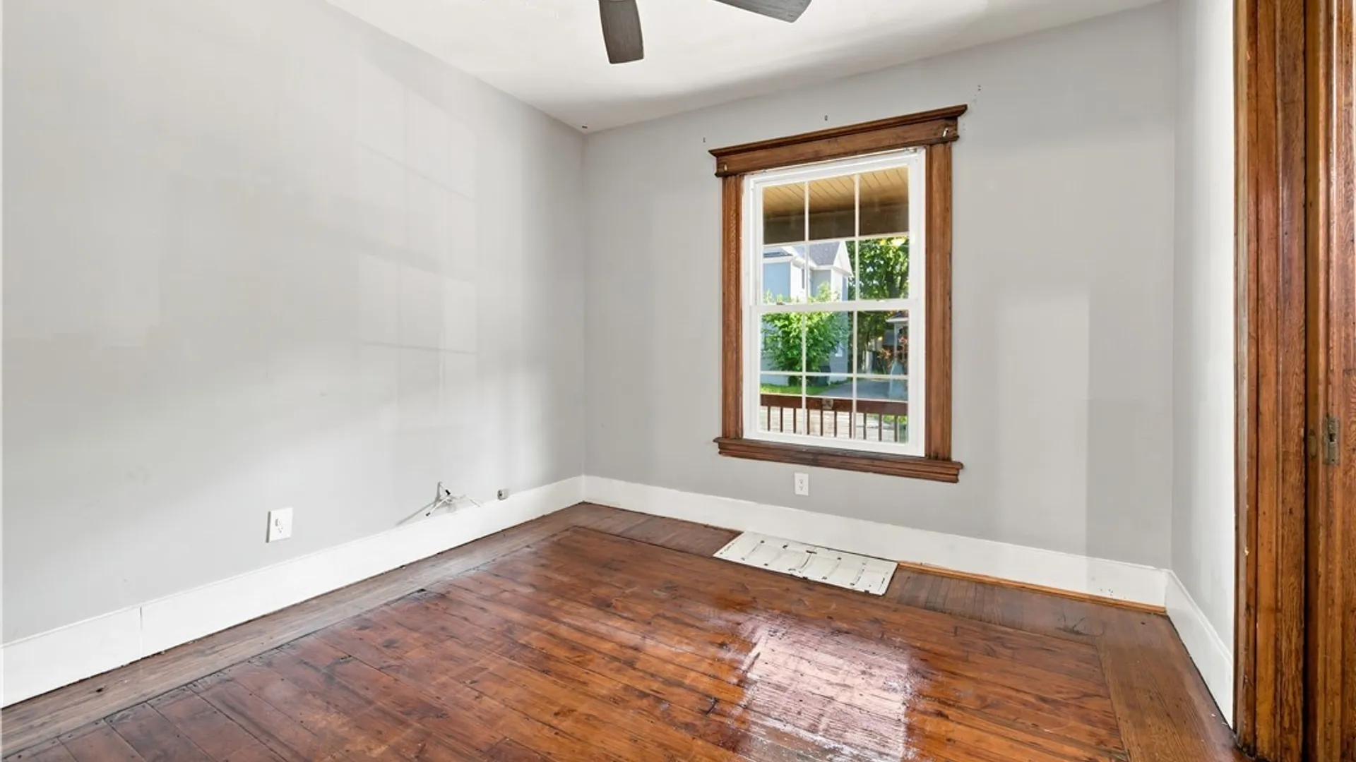 Property at 38 Fair Place, Rochester, NY 14609 16