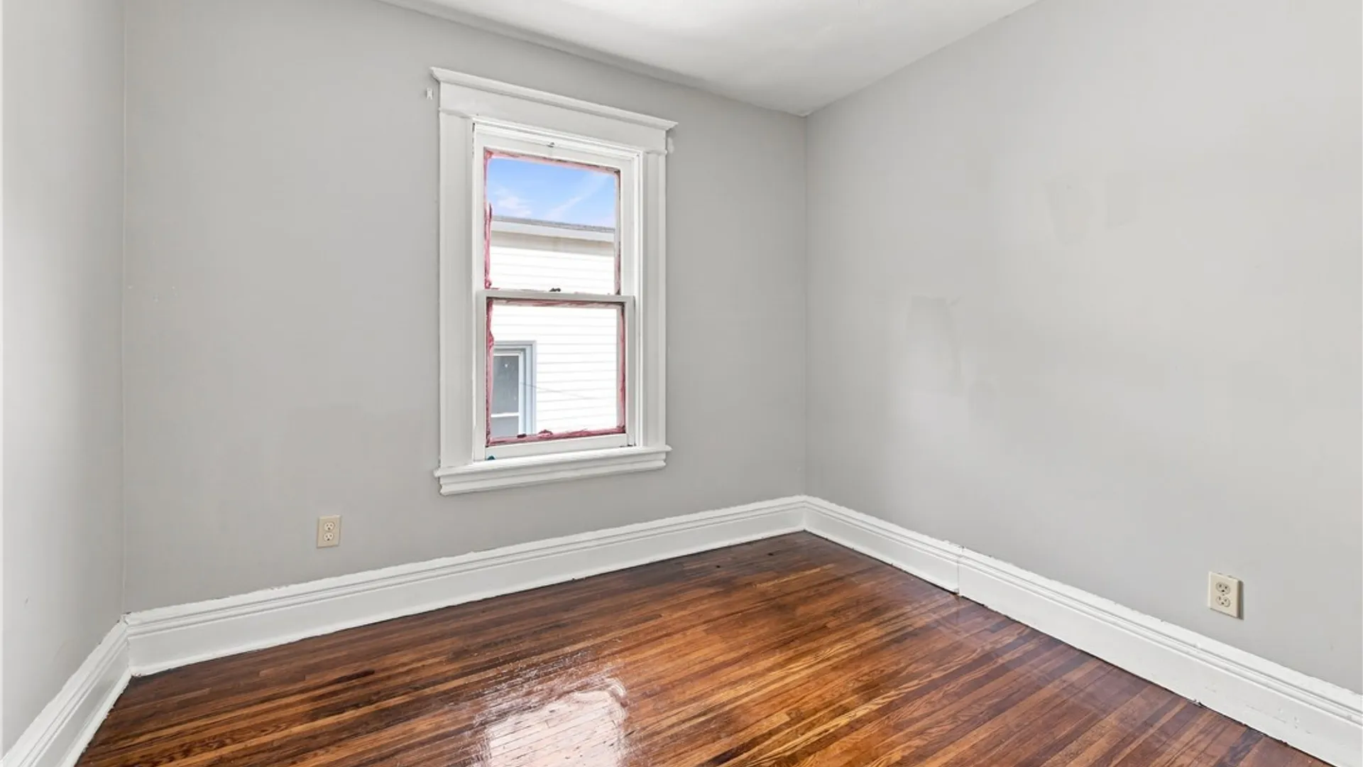 Property at 38 Fair Place, Rochester, NY 14609 17