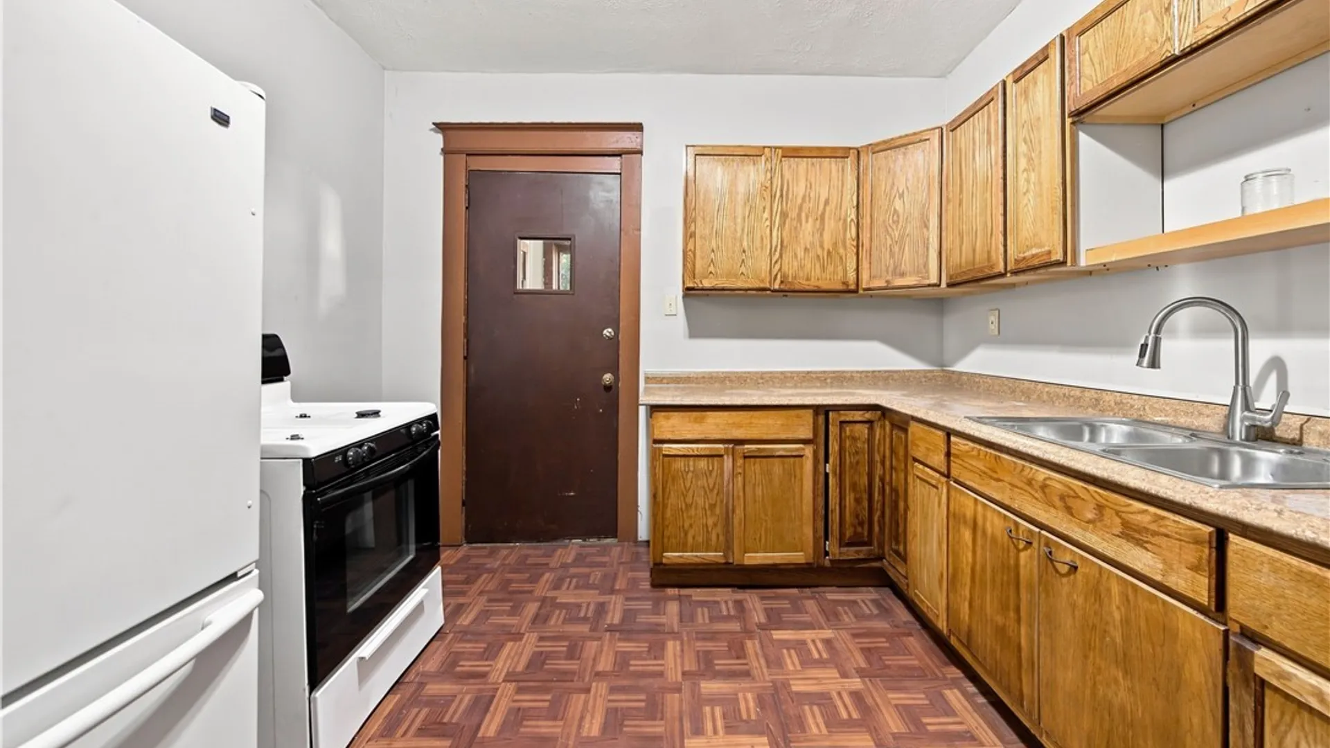 Property at 38 Fair Place, Rochester, NY 14609 12