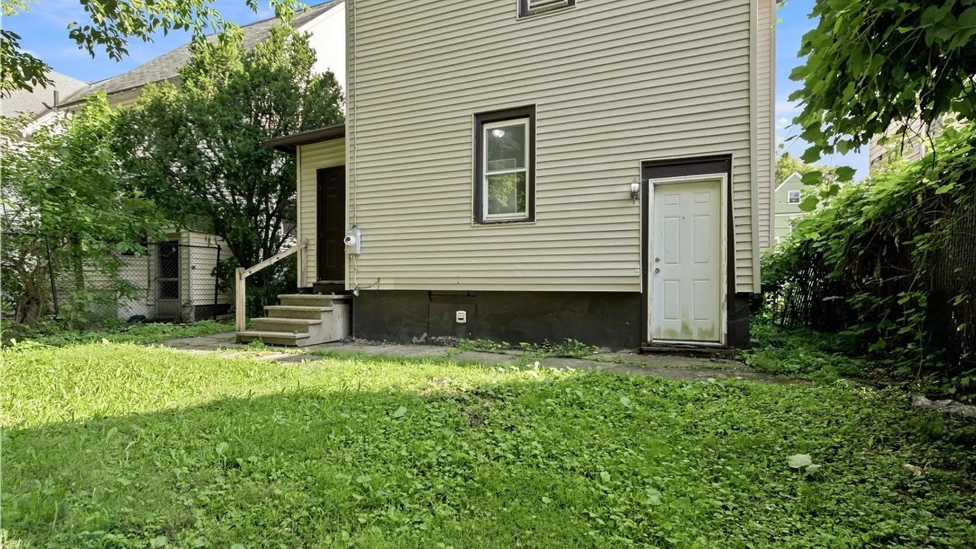 Property at 38 Fair Place, Rochester, NY 14609 35
