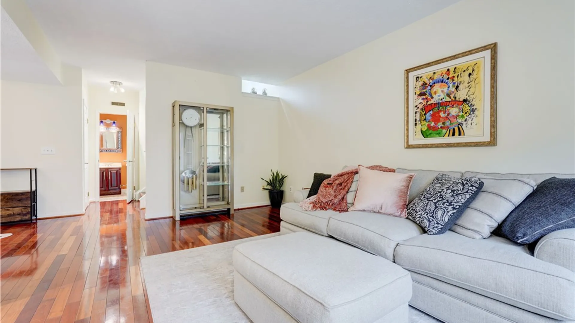 Property at 103 Cornhill Place, Rochester, NY 14608 5