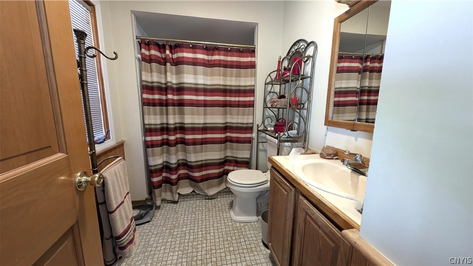 Property at 101 Ambergate Road, DeWitt, NY 13214 16