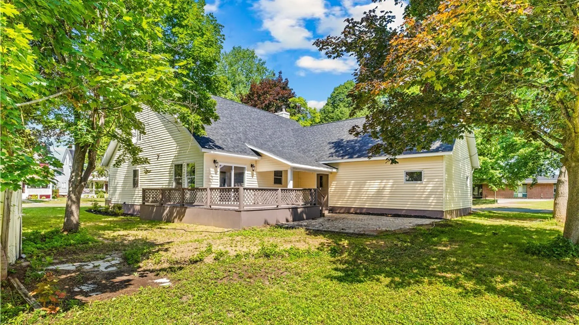 Property at 201 Maple Street, Rome, NY 13440 5
