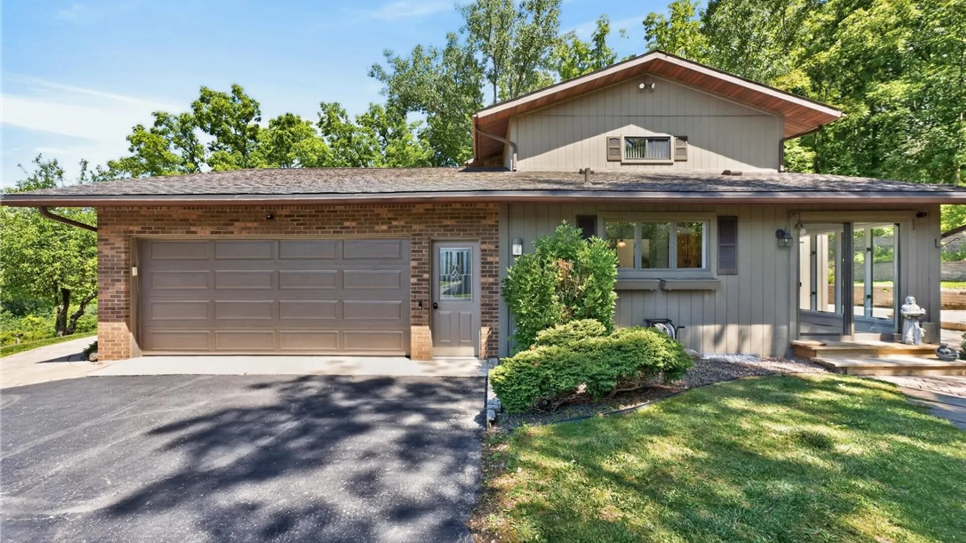 Property at 3761 E Lake Road, Livonia, NY 14487 4