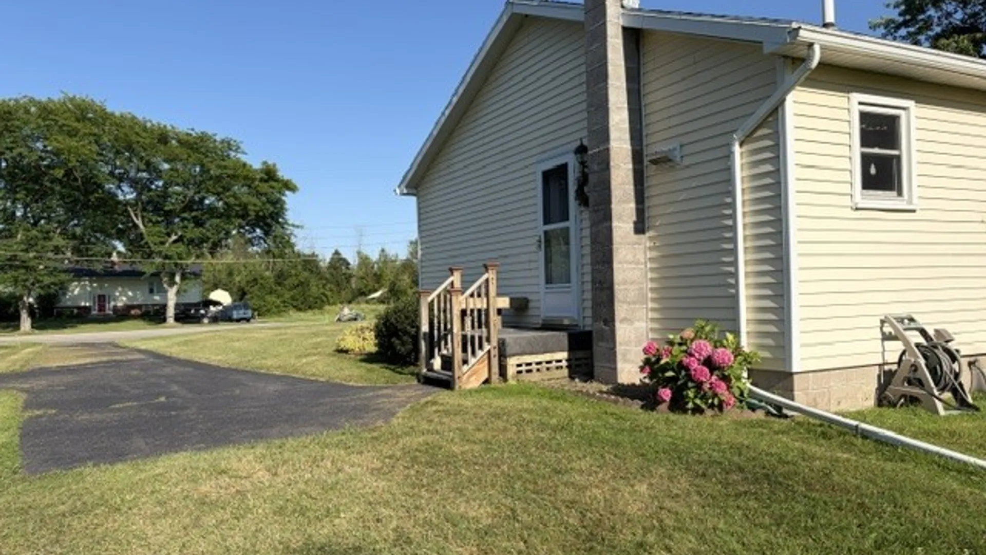 Property at 33 North Avenue, Parma, NY 14468 3
