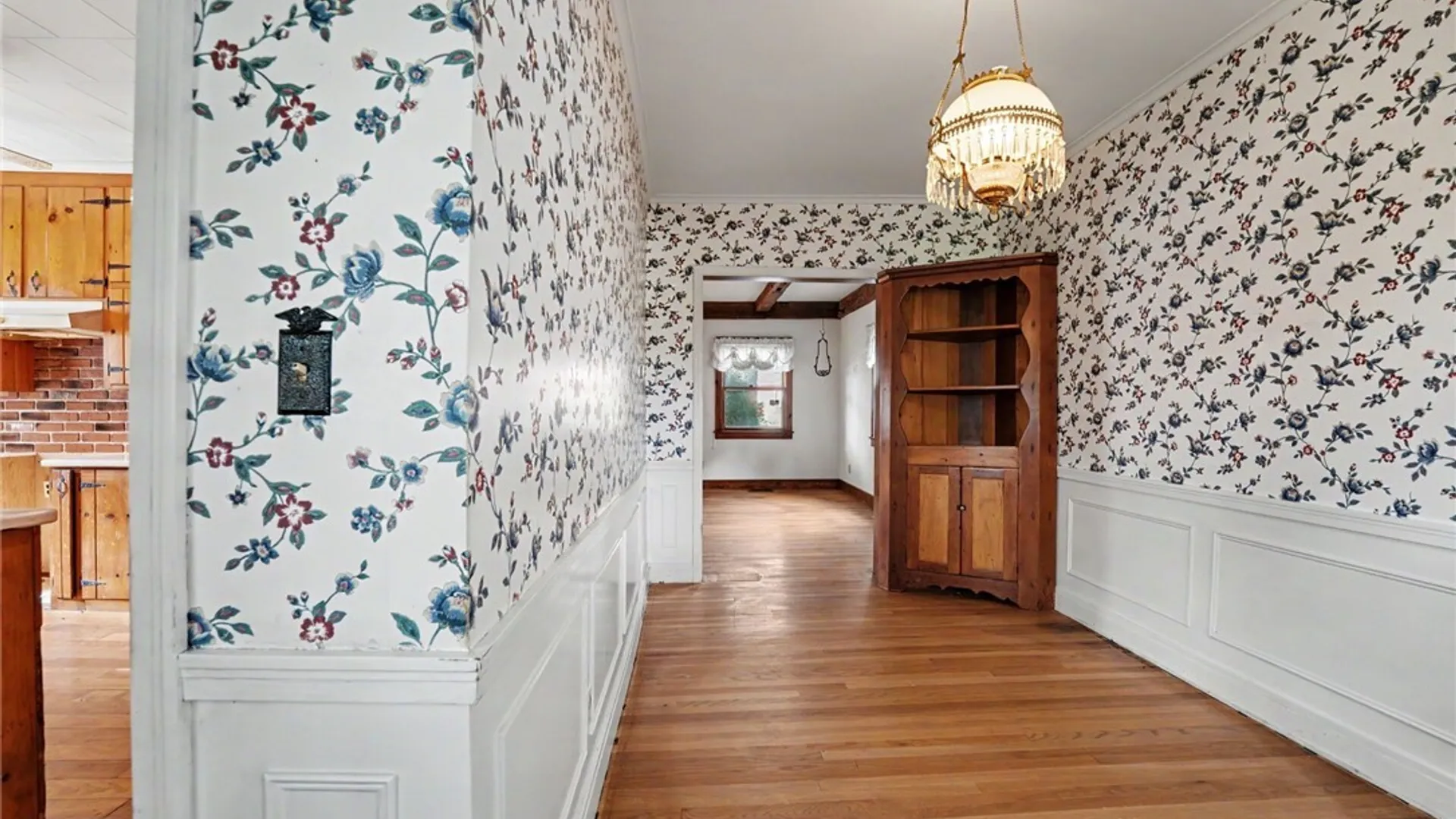 Property at 25 S Main Street, Holland, NY 14080 8