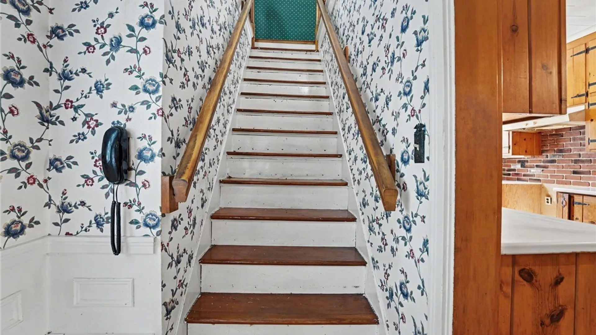 Property at 25 S Main Street, Holland, NY 14080 15