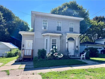 Property at 174 Syracuse Avenue, Oswego, NY 13126