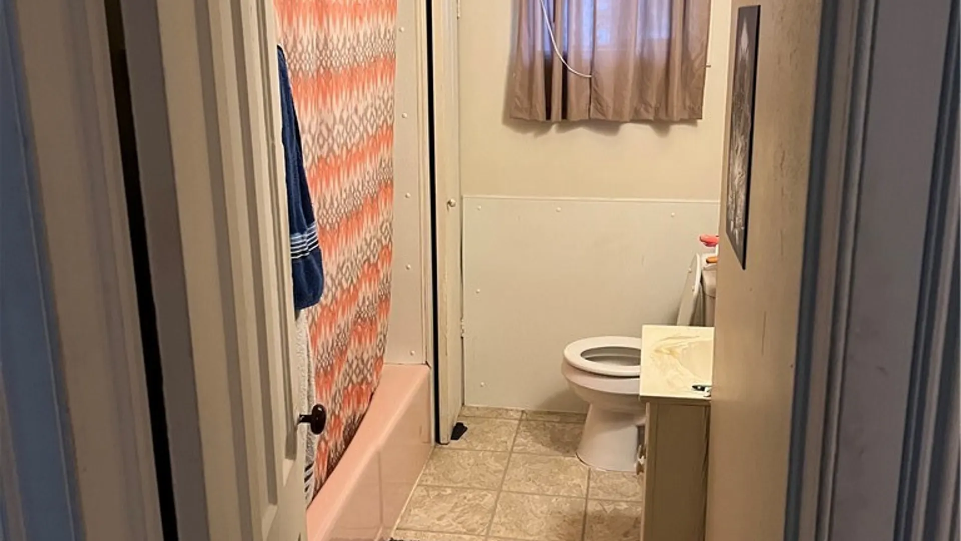 Property at 174 Syracuse Avenue, Oswego, NY 13126 4