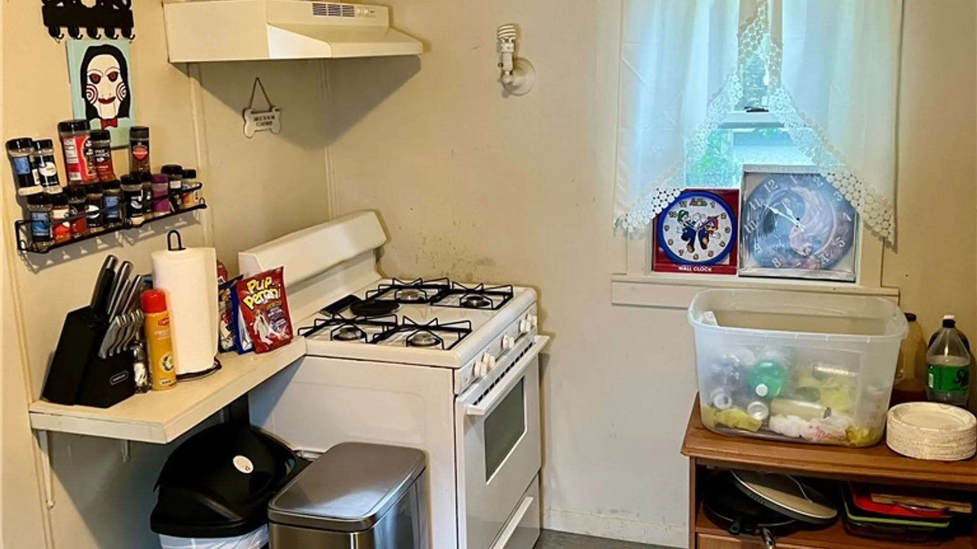 Property at 174 Syracuse Avenue, Oswego, NY 13126 3