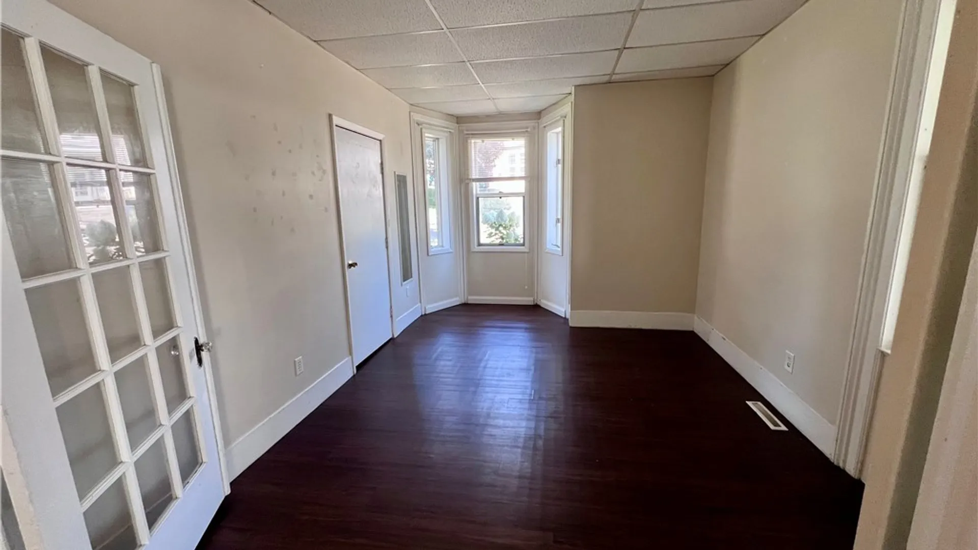 Property at 174 Syracuse Avenue, Oswego, NY 13126 8