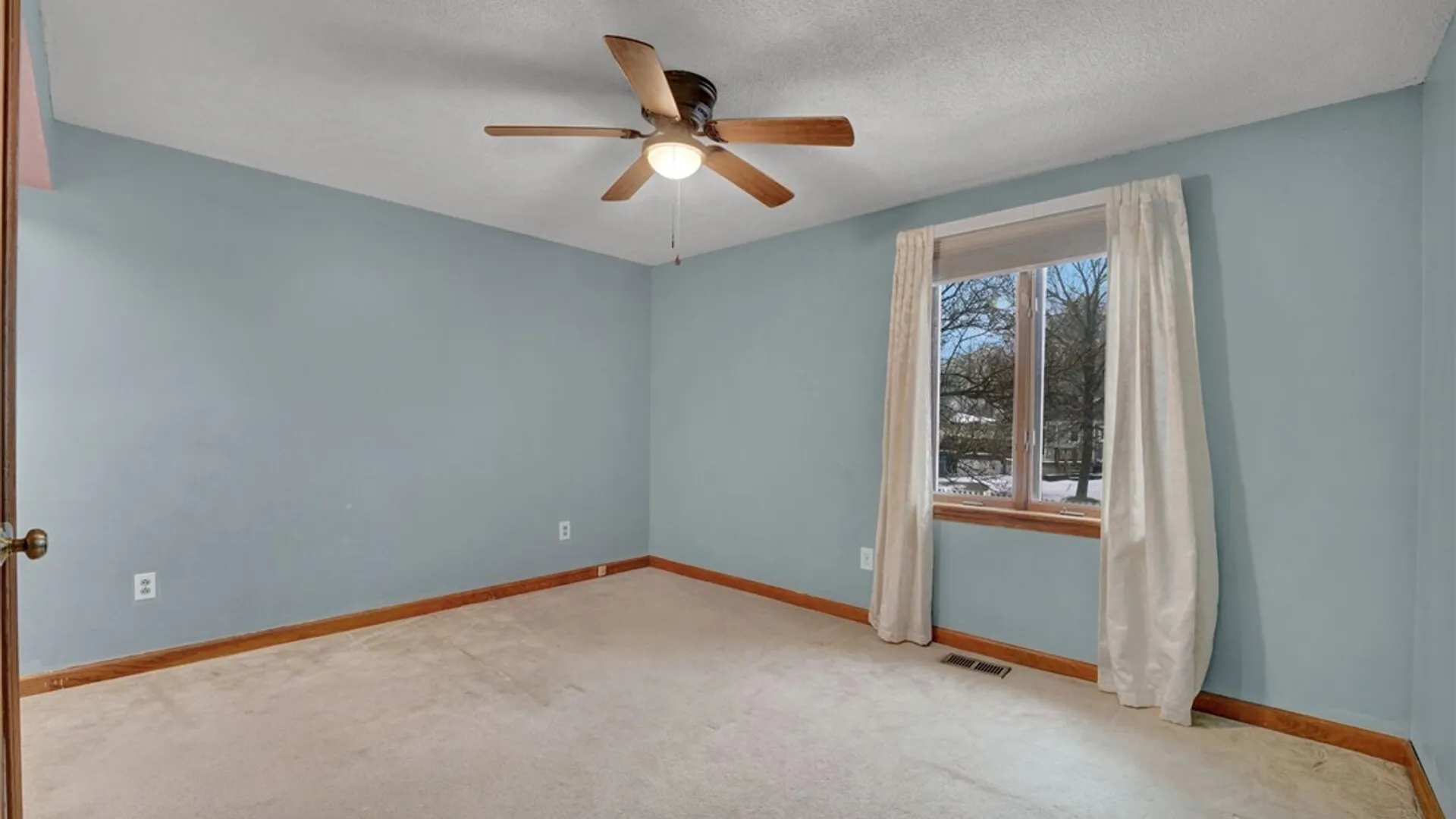 Property at 36 Altair Drive, Amherst, NY 14068 18