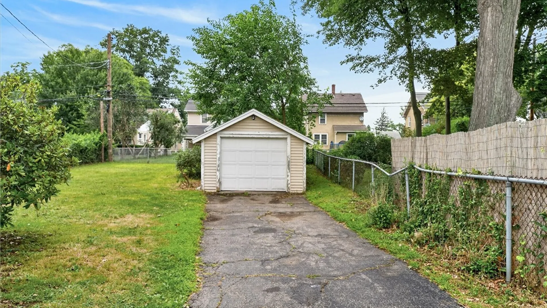 Property at 2292 Titus Avenue, Irondequoit, NY 14622 34