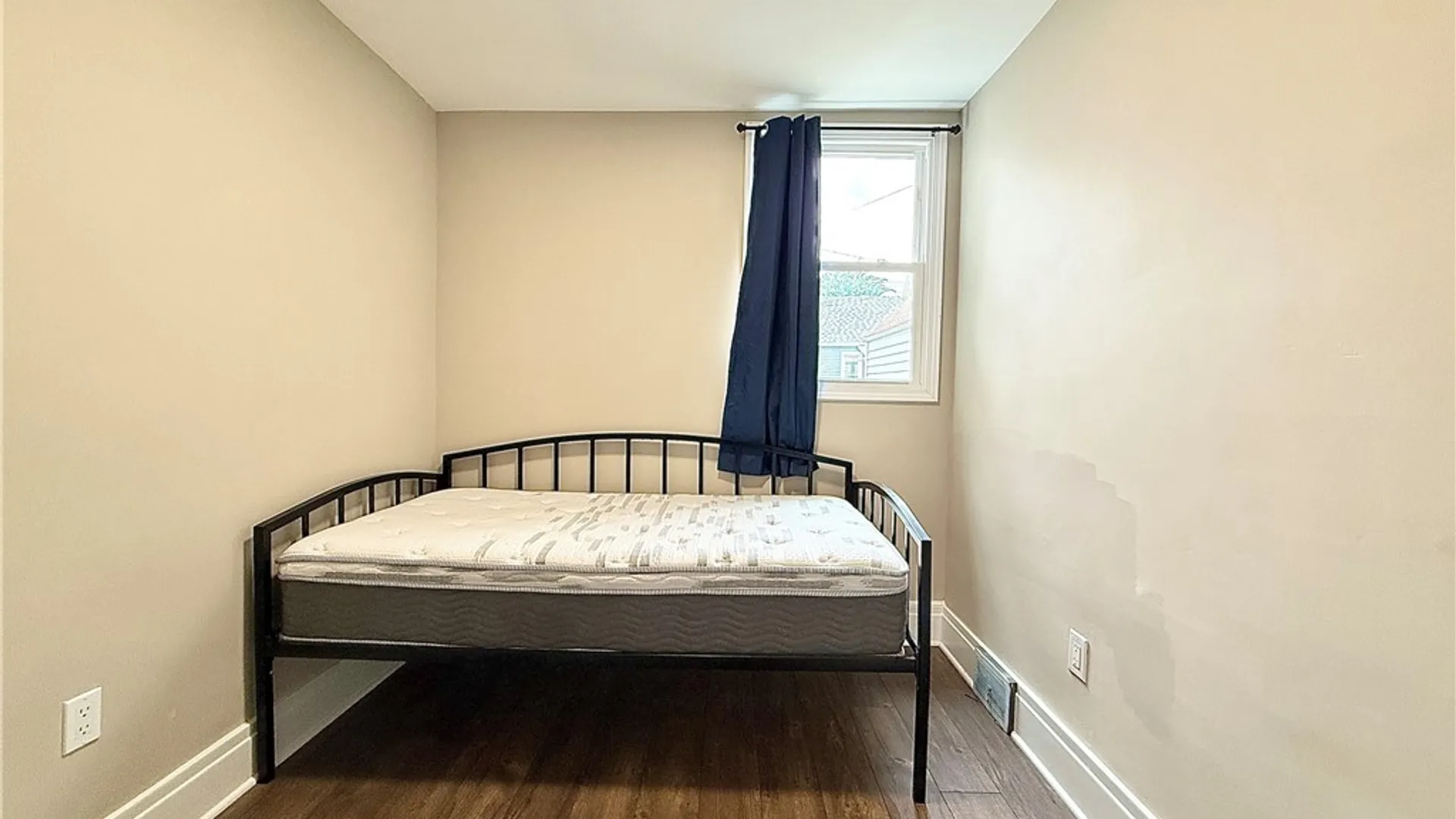 Property at 460 Rhode Island Street, Buffalo, NY 14213 18