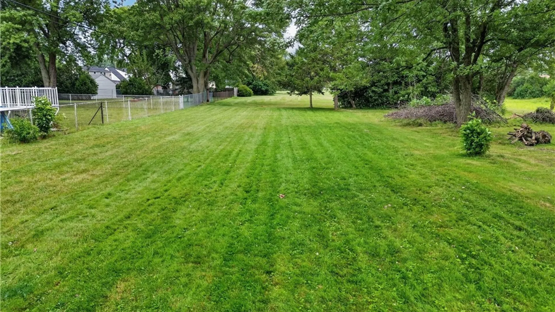 Property at 861 Beach Road, Cheektowaga, NY 14225 22