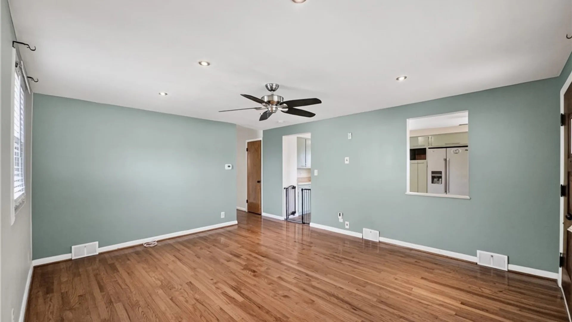 Property at 861 Beach Road, Cheektowaga, NY 14225 27