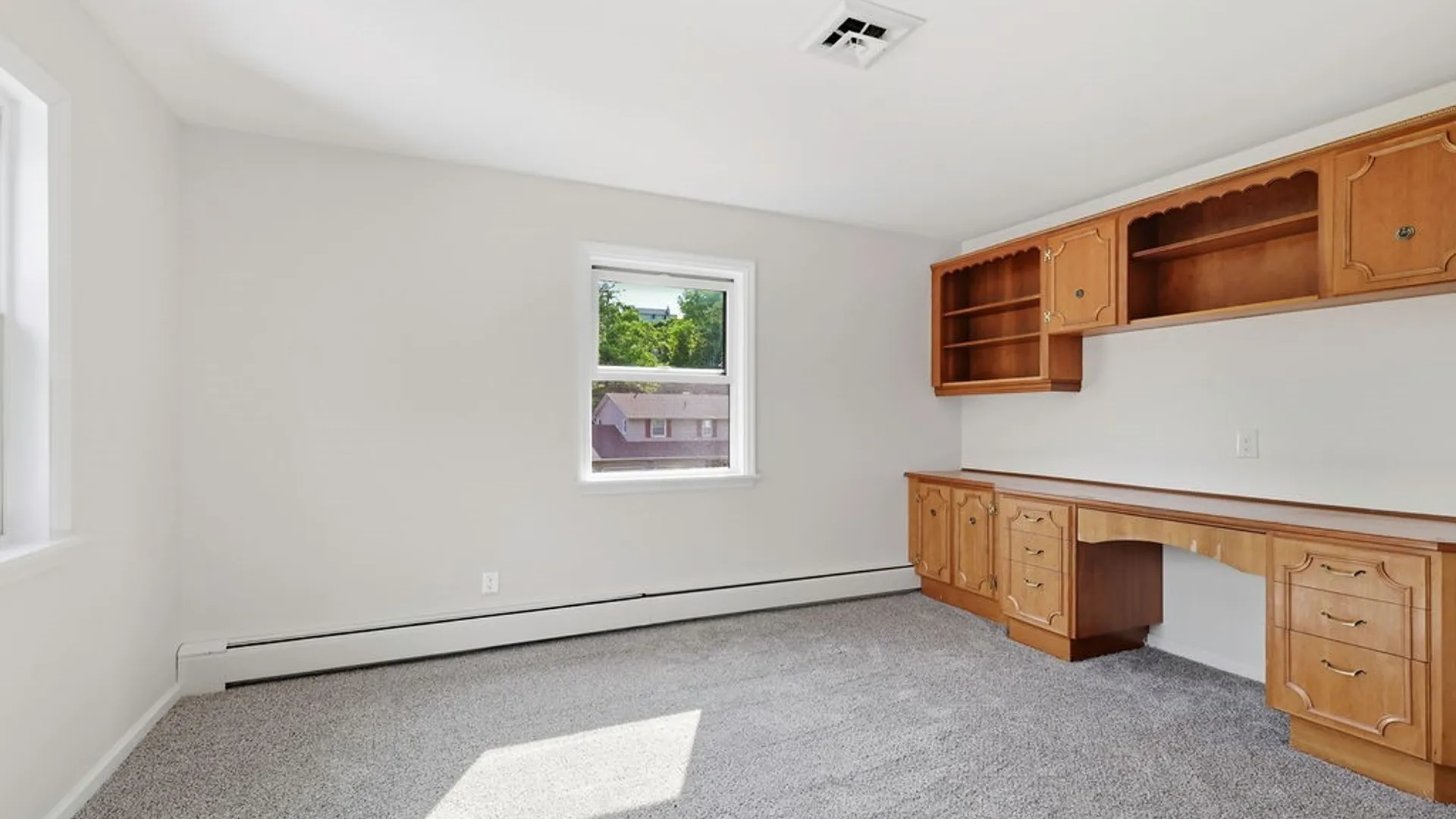Property at 519 Standish Drive, DeWitt, NY 13224 34