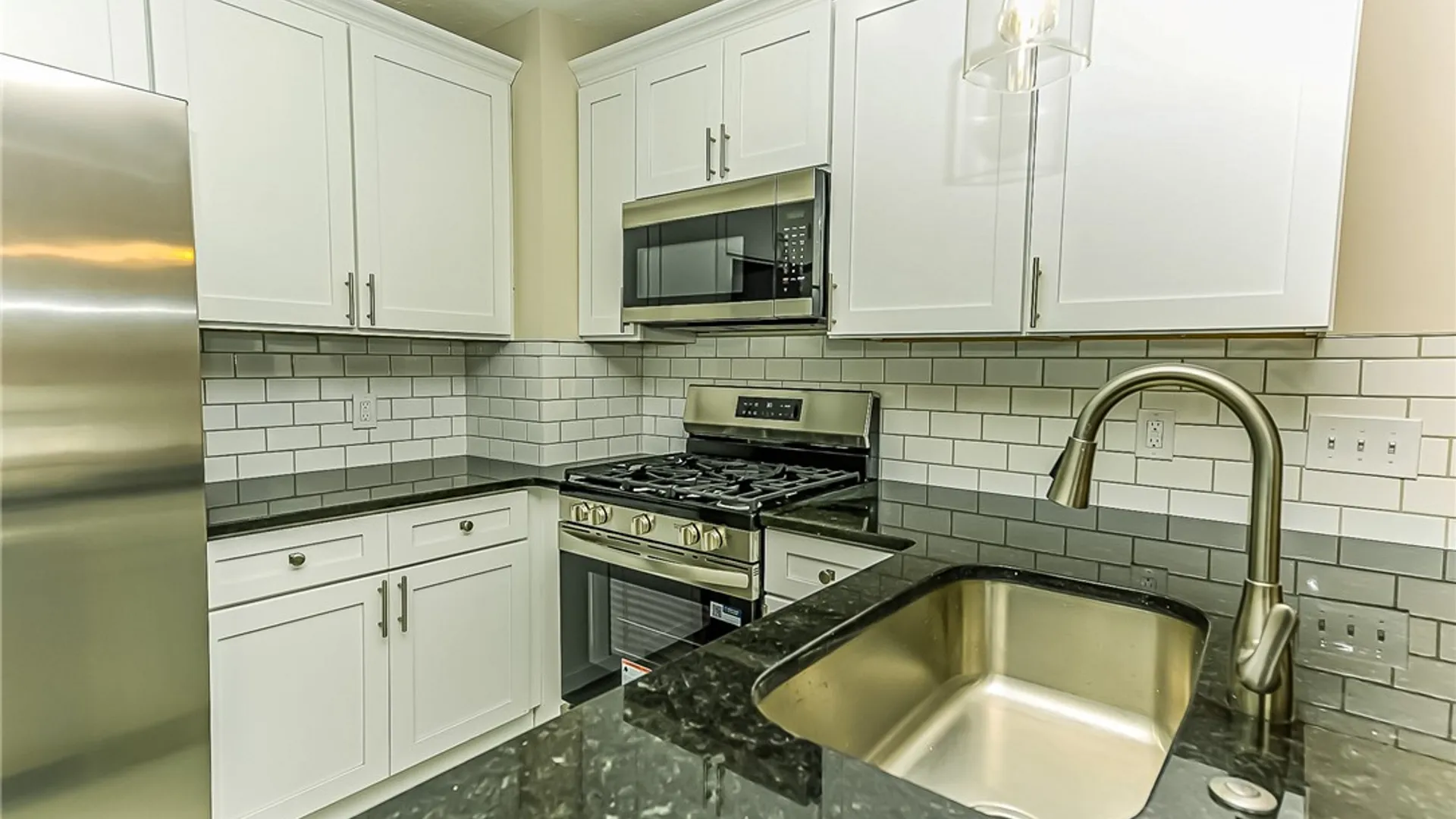 Property at 31 Wendhurst Drive, Greece, NY 14616 9