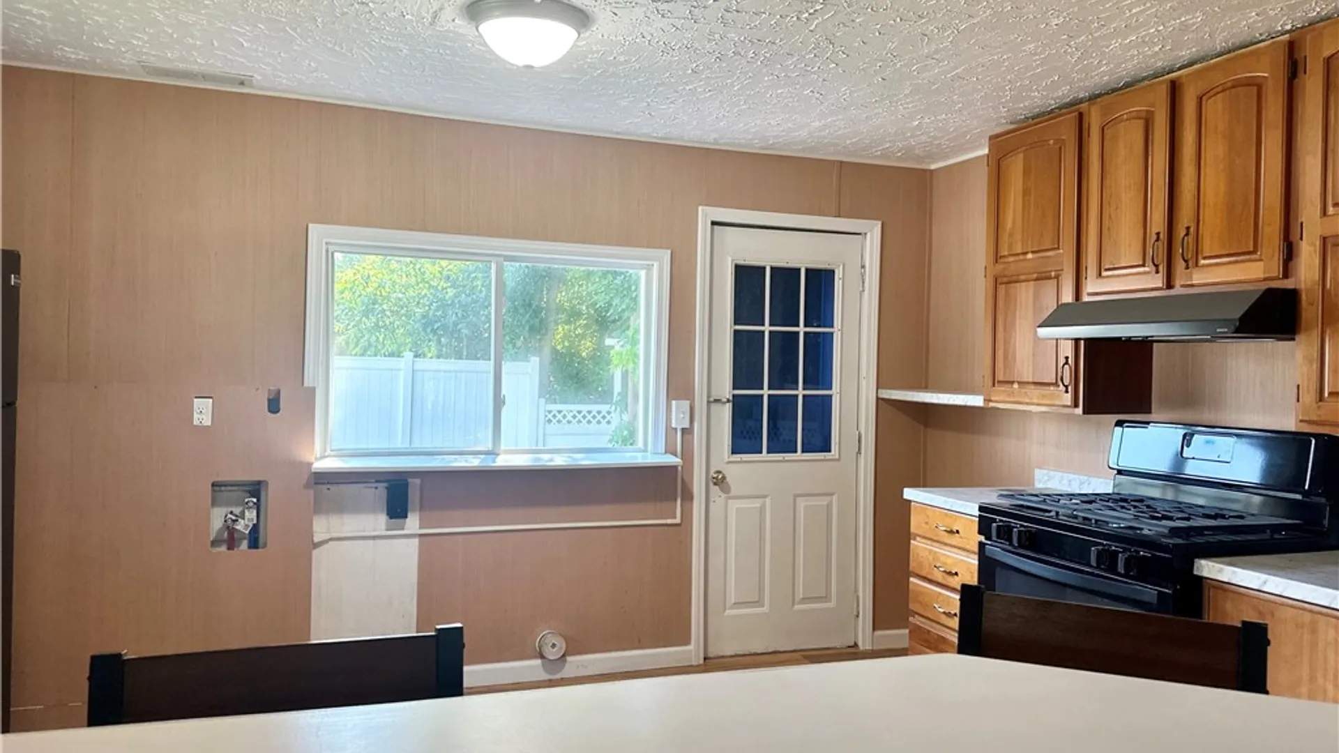 Property at 10 Hamlin Parma Townline Road, Parma, NY 14468 9