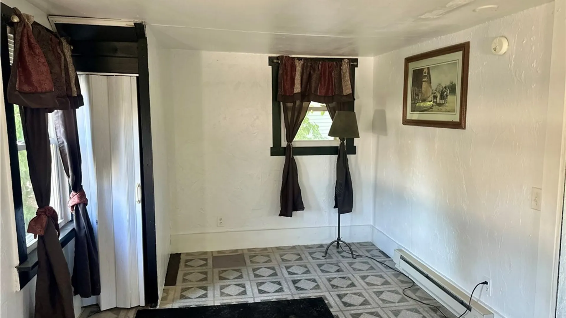 Property at 10 Hamlin Parma Townline Road, Parma, NY 14468 10