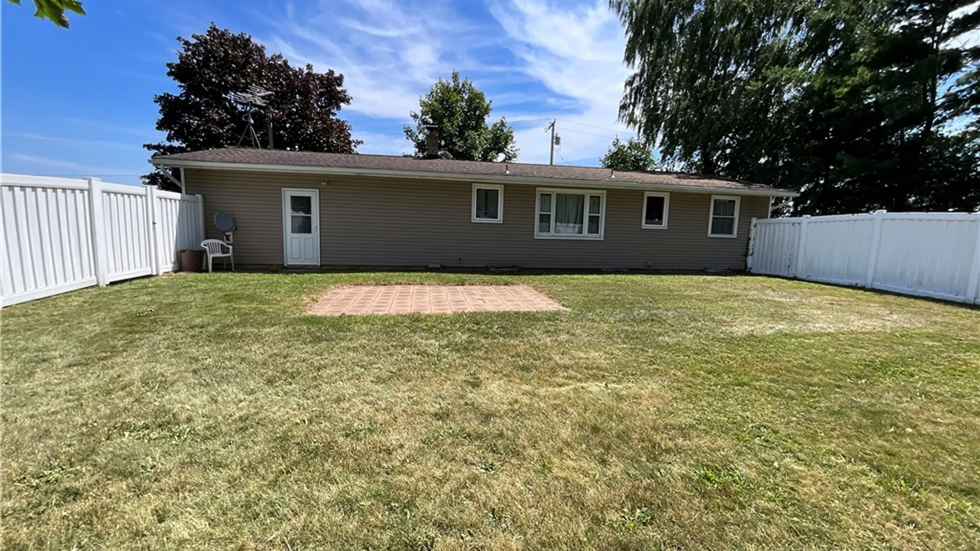 Property at 4390 Townline Road, Shelby, NY 14411 3