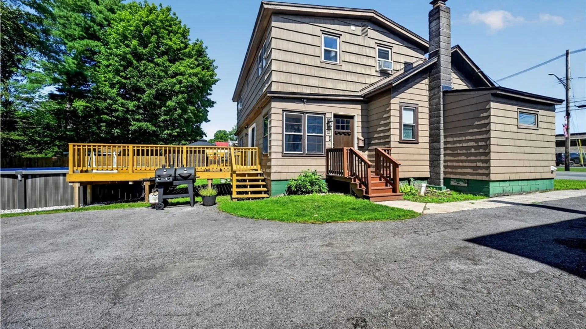 Property at 557 Main Street, Schroeppel, NY 13135 46
