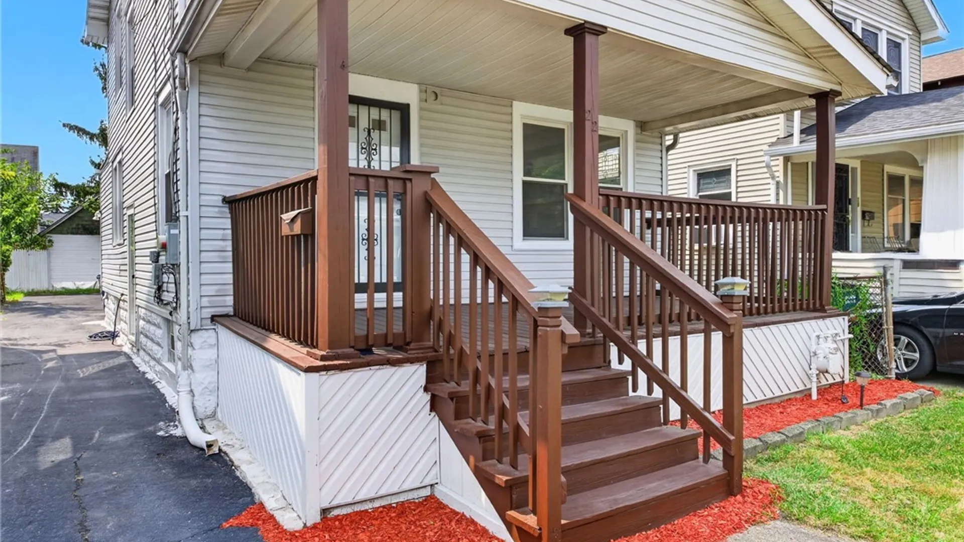 Property at 22 Comstock Avenue, Buffalo, NY 14215 3