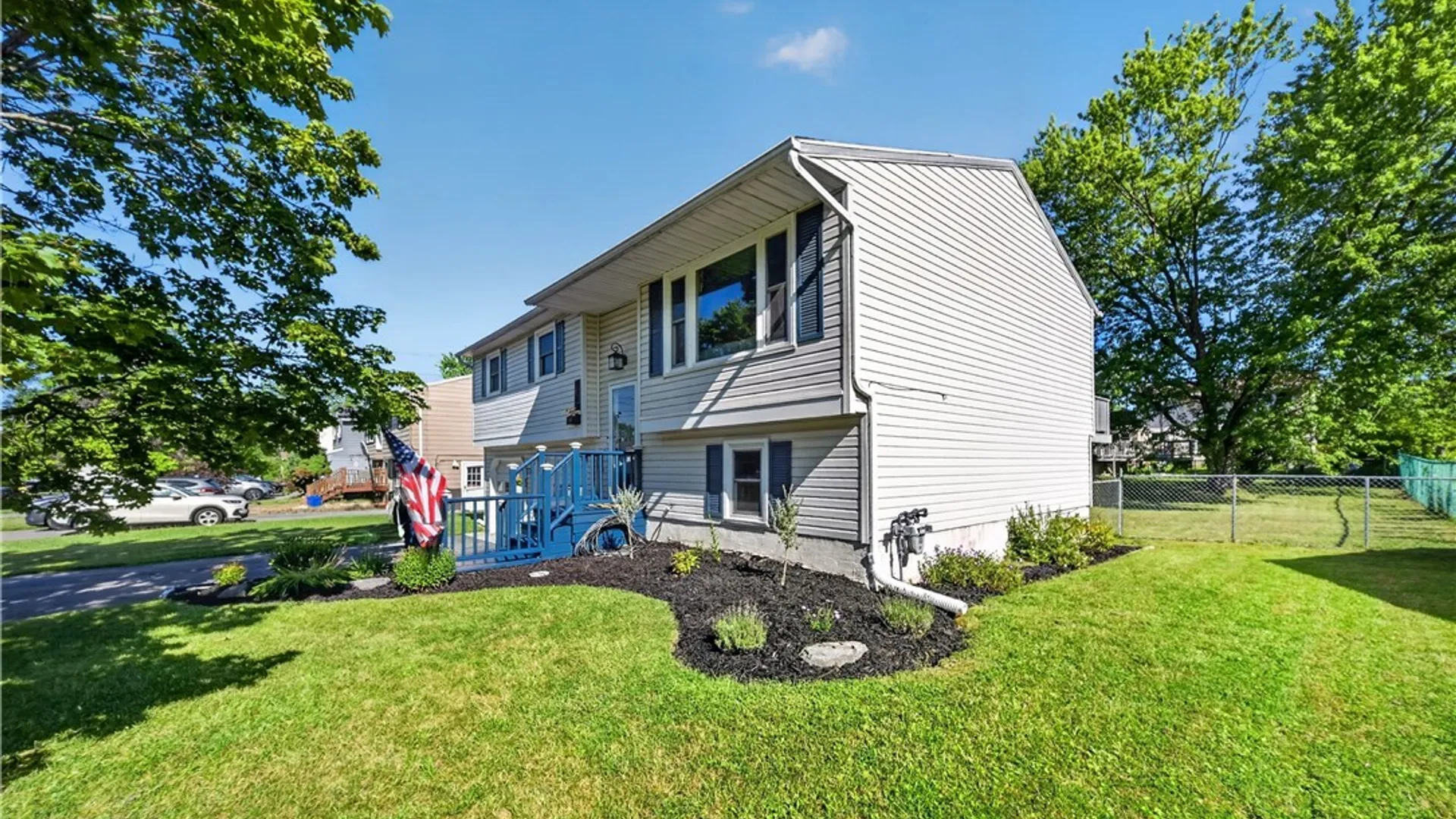 Property at 6129 Ridgecrest Drive, Cicero, NY 13212 3