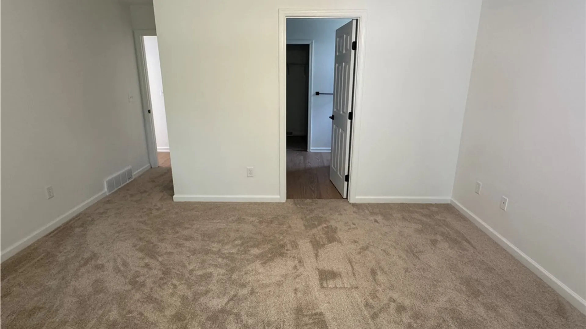 Property at 26 Orangewood Drive, Clay, NY 13090 14